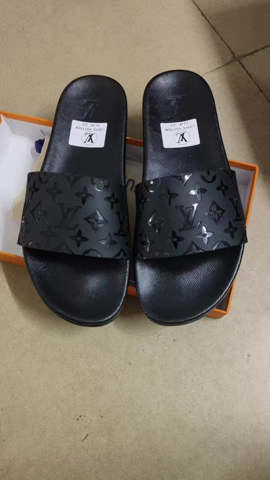 Iconic Street Daily Shoes L3001 Iconic Street Daily Shoes L3001
