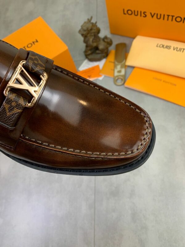 New Collection Fashion Shoes L3073