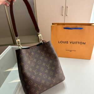 Daily Street Style LV Handbag L746