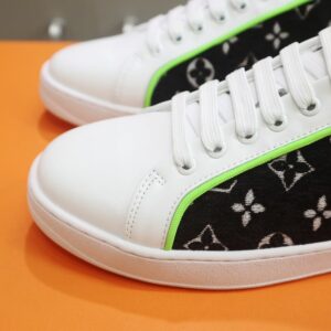 Iconic Street Daily Shoes L3311