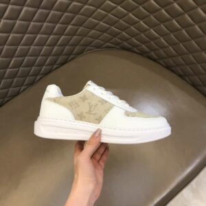 Iconic Street Daily Shoes L3180