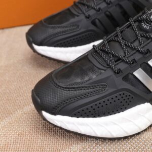 Iconic Street Daily Shoes L3111