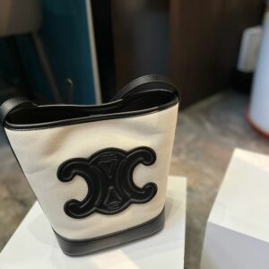 LV Pochette Cosmétique Bag LV268222 QA