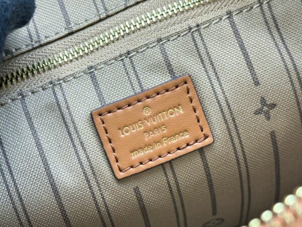 New Collection Fashion L*V Handbag 1377