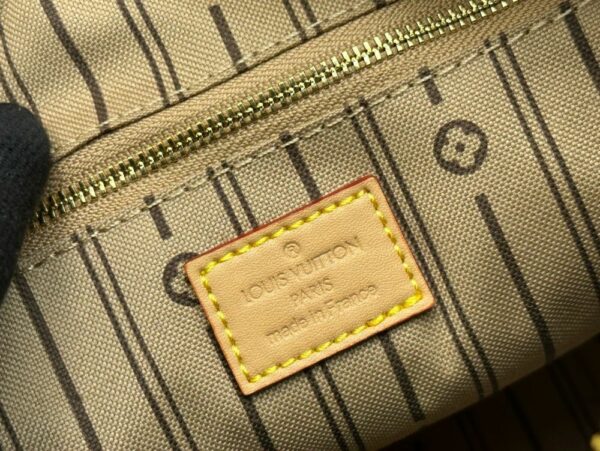 New Collection Fashion L*V Handbag 1377