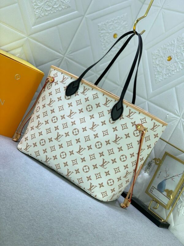New Collection Fashion L*V Handbag 1385