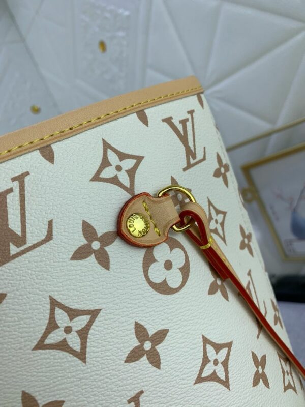 New Collection Fashion L*V Handbag 1385