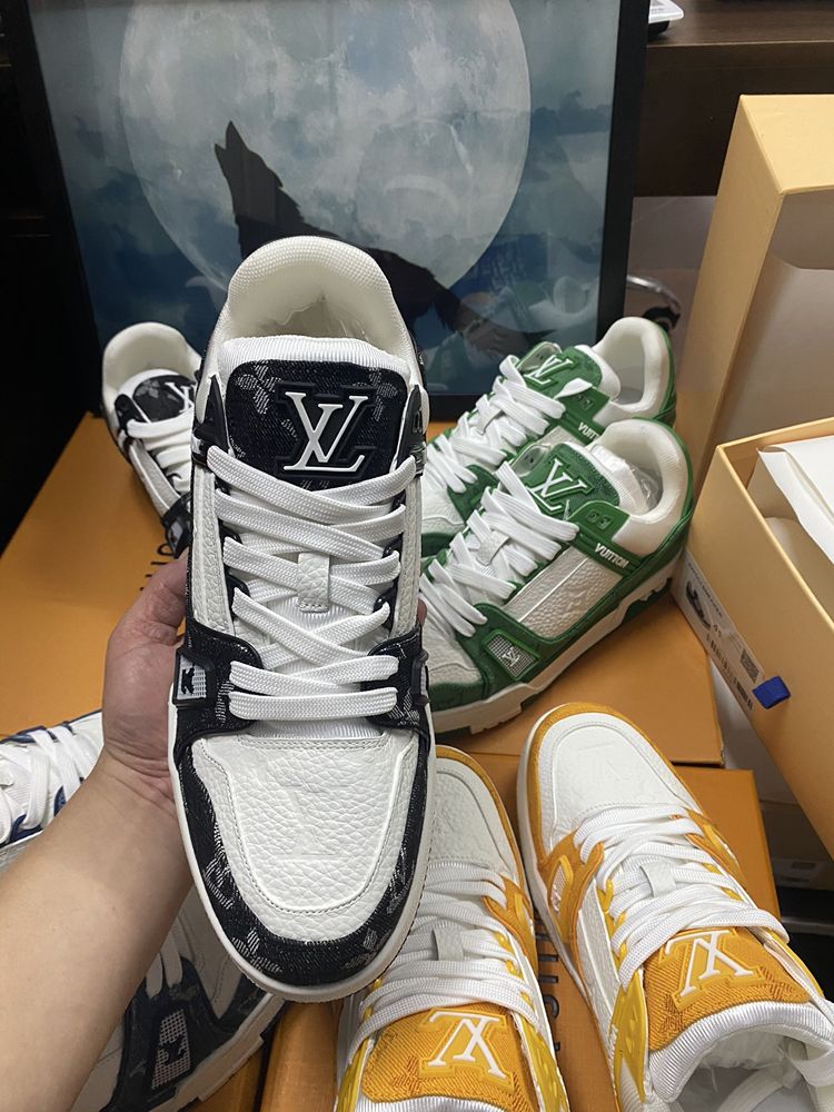 Iconic Street Daily Shoes L3322 Iconic Street Daily Shoes L3322