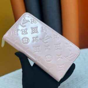 Premium Icon LV Wallet 6100 BC