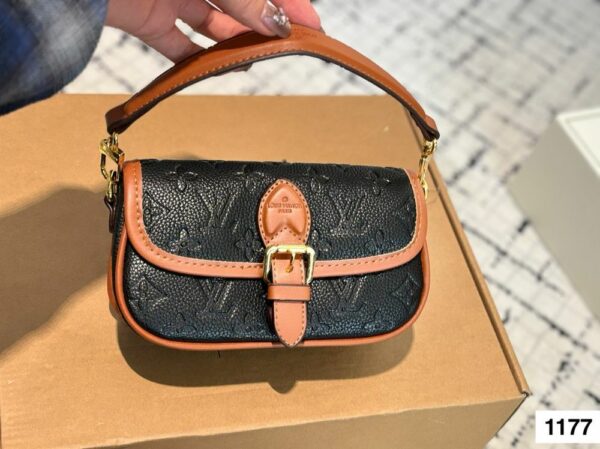 New Collection Fashion LV Handbag L1699