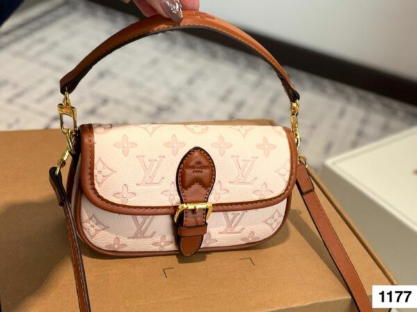 New Collection Fashion LV Handbag L1699