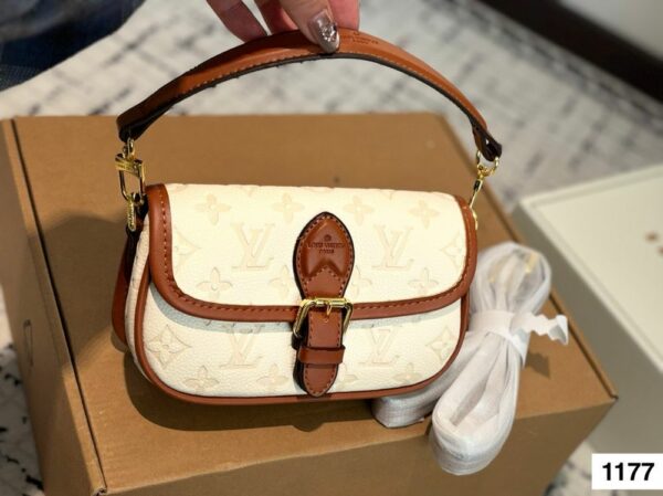 New Collection Fashion LV Handbag L1699