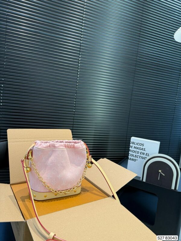 New Collection Fashion LV Handbag L1660