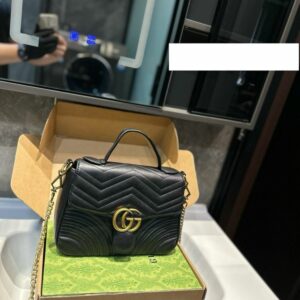 GG Marmont Matelassé Top Handle Bag GG568 QA
