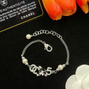 New Arrival Chanel Bracelet 057