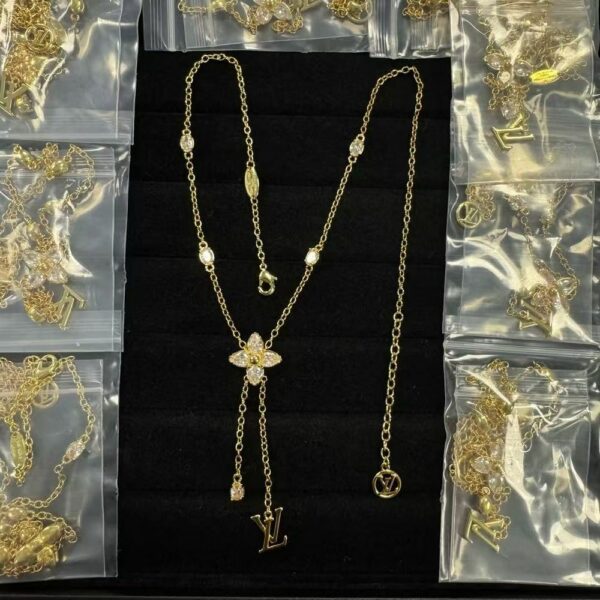 New Arrival LV Necklace 158