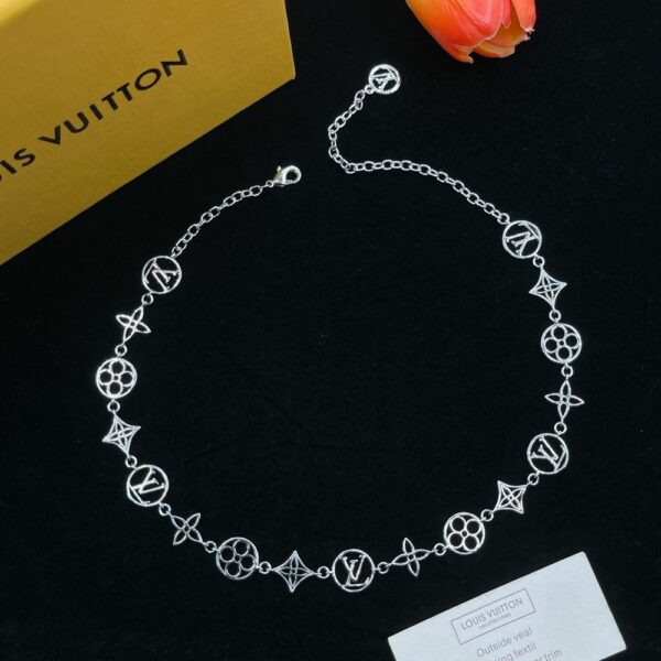 New Arrival LV Necklace 108