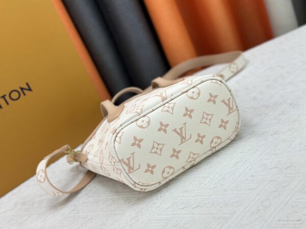 Luxury LV Handbag M12099