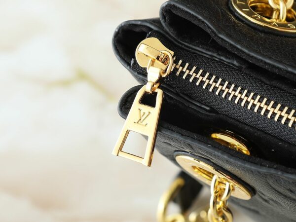Luxury LV Handbag M43775