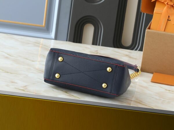 Luxury LV Handbag M43775