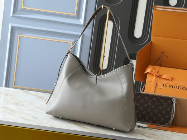 Luxury LV Handbag M25143.2