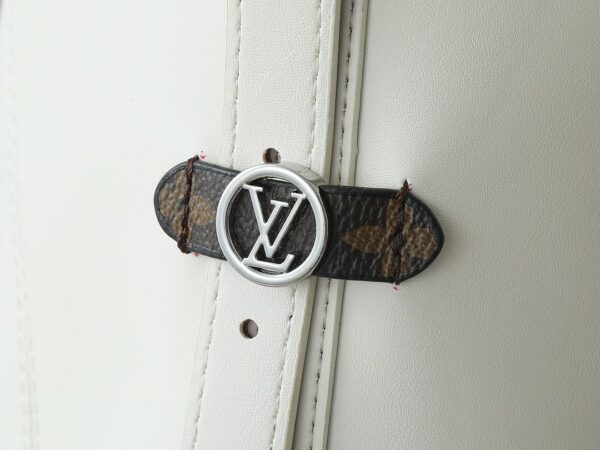 Luxury LV Handbag M25143.2