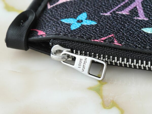 Luxury LV Handbag M25143.2