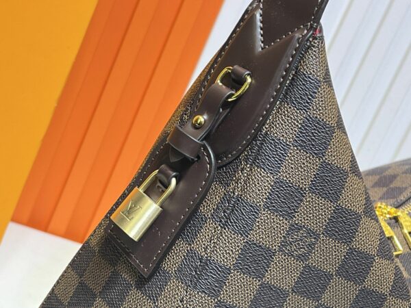 Luxury LV Handbag M12098.3