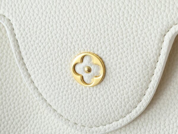 Luxury LV Handbag M12935
