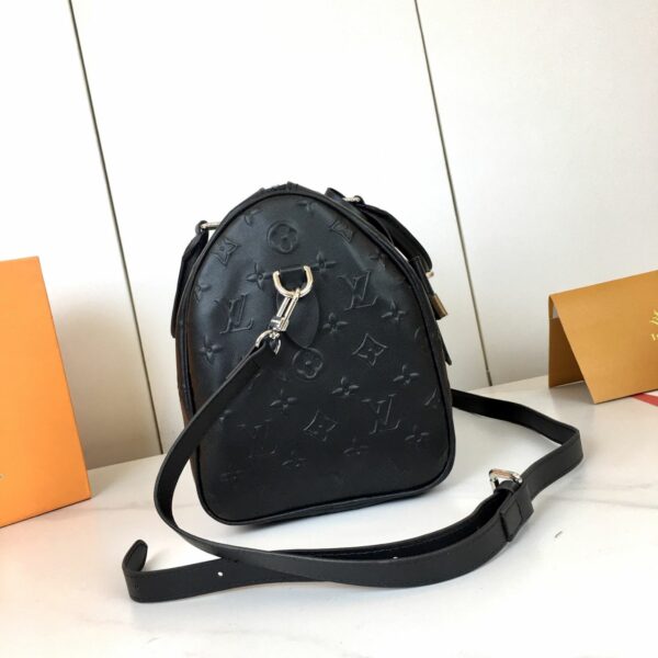 Luxury LV Handbag M13904