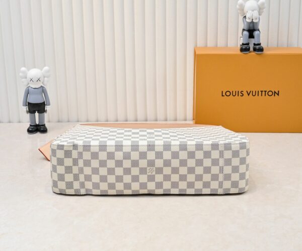 Luxury LV Handbag M12098.2