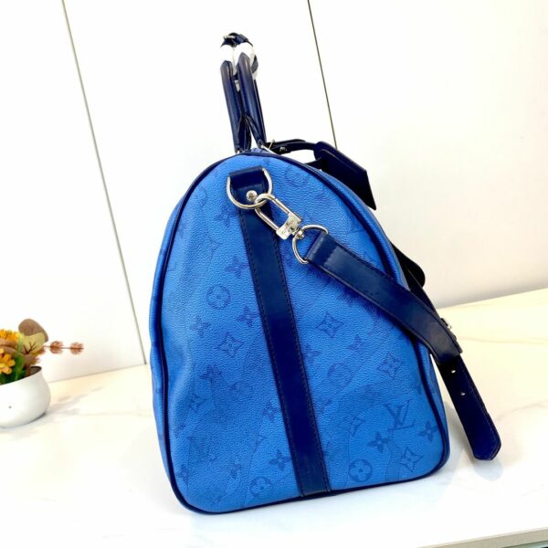 Luxury LV Handbag M22570.1
