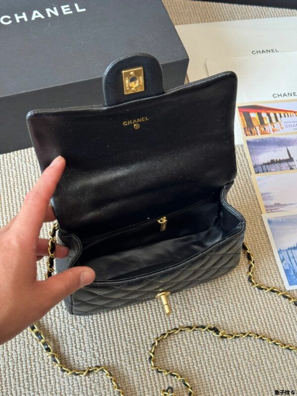New Collection Fashion CN Handbag C943