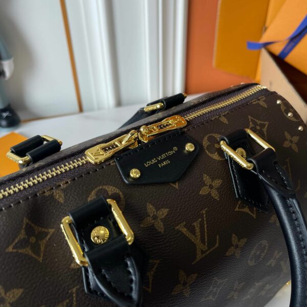 Luxury LV Handbag M26181-M26392