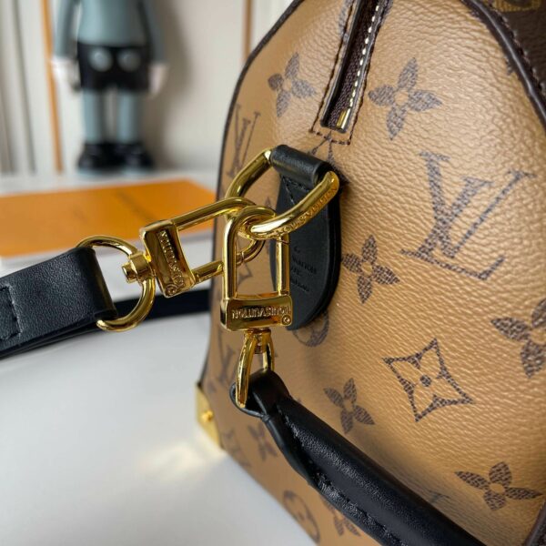 Luxury LV Handbag M26181-M26392