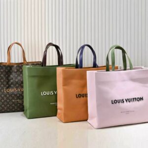 Luxury LV Handbag M24457.3