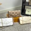 Luxury LV Handbag M47031