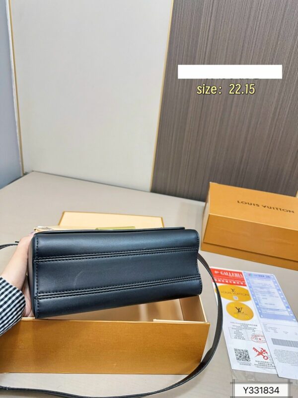 New Collection Fashion LV Handbag L2027