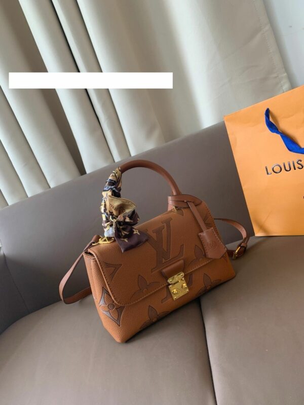 New Collection Fashion LV Handbag L2029