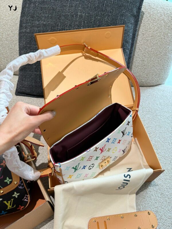 New Collection Fashion LV Handbag L2030