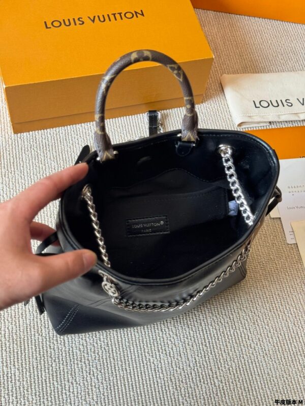New Collection Fashion LV Handbag L2032