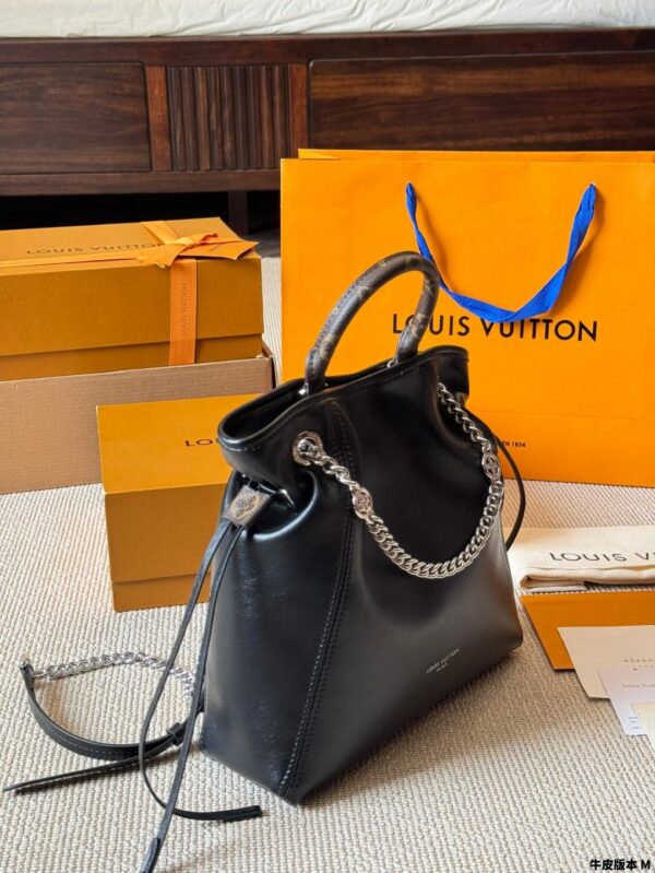 New Collection Fashion LV Handbag L2032