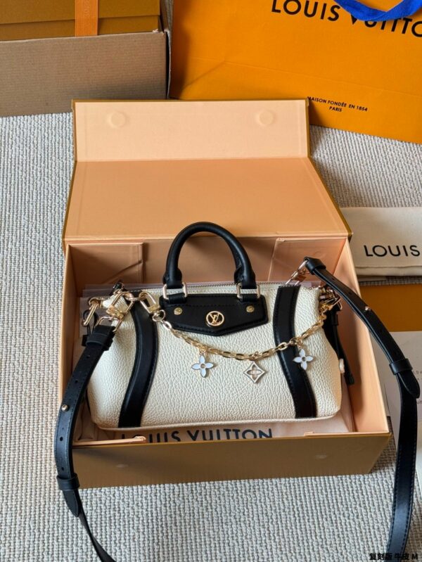 New Collection Fashion LV Handbag L2033