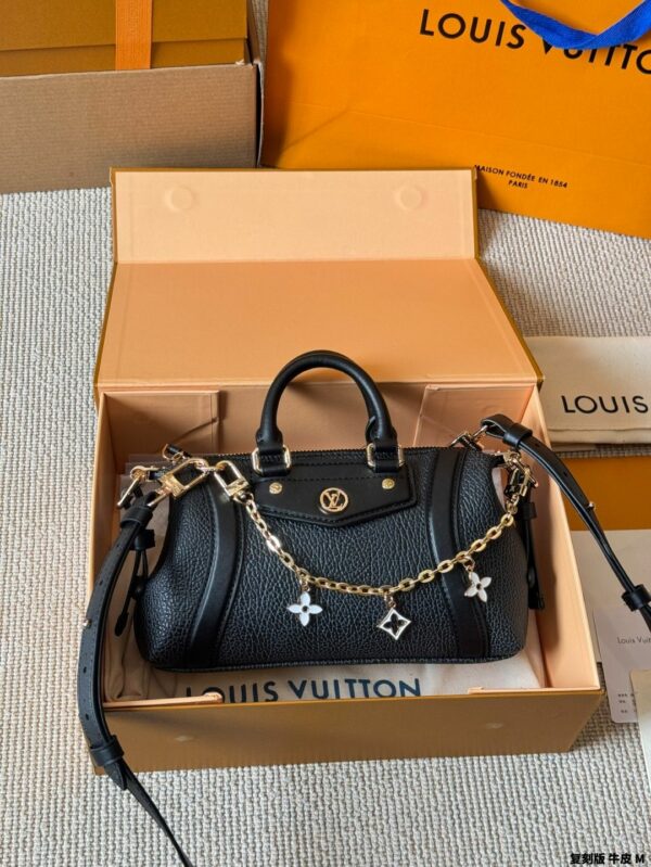 New Collection Fashion LV Handbag L2033