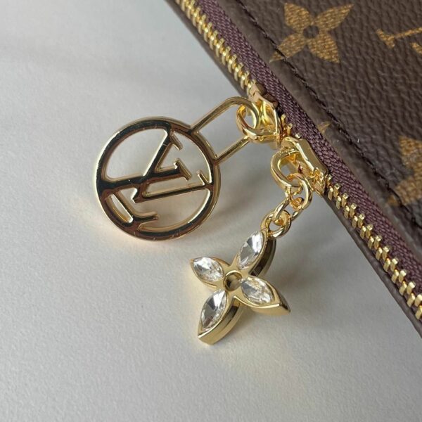 New Collection Fashion L*V Handbag 1666