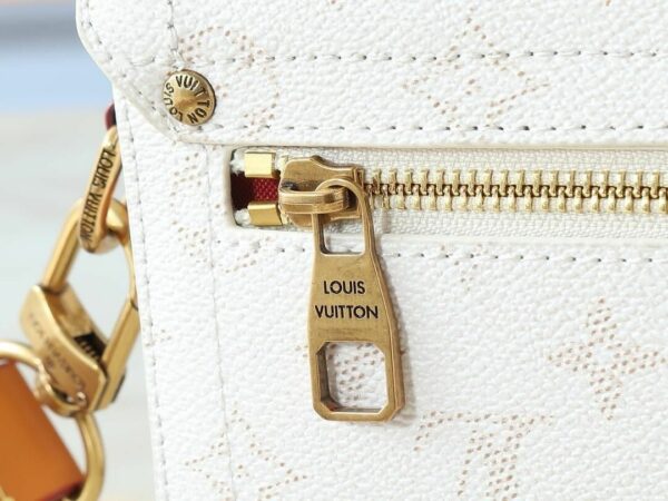 New Collection Fashion L*V Handbag 1667