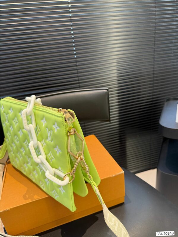 New Collection Fashion LV Handbag L2035