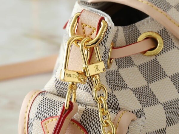 Luxury LV Handbag M25085