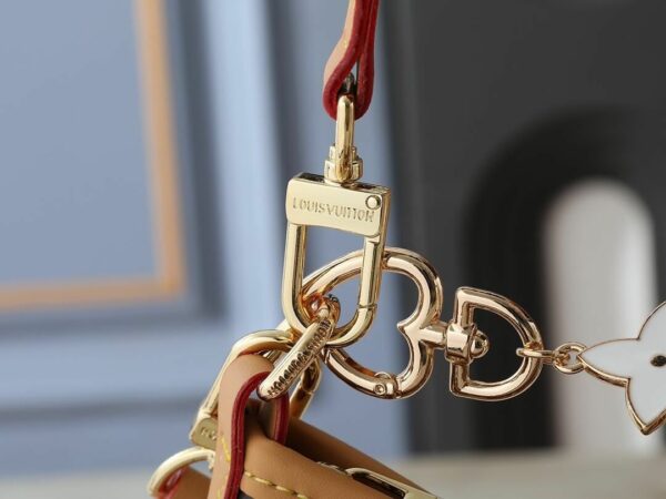 Luxury LV Handbag M13689