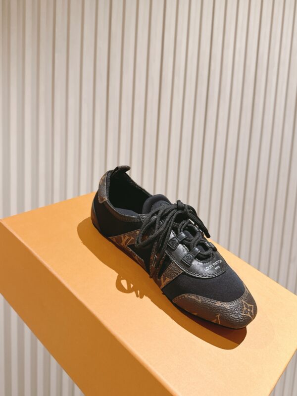 New Collection Fashion Shoes L454